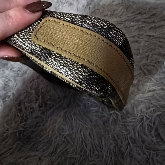 YSL Giraffe Print Tan & Grey Vintage Cluch/Pouch (EUC)(SEE PICS) - Picture 3 of 9